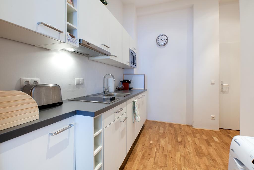 Apartment Theresiengasse Wenen Kamer foto
